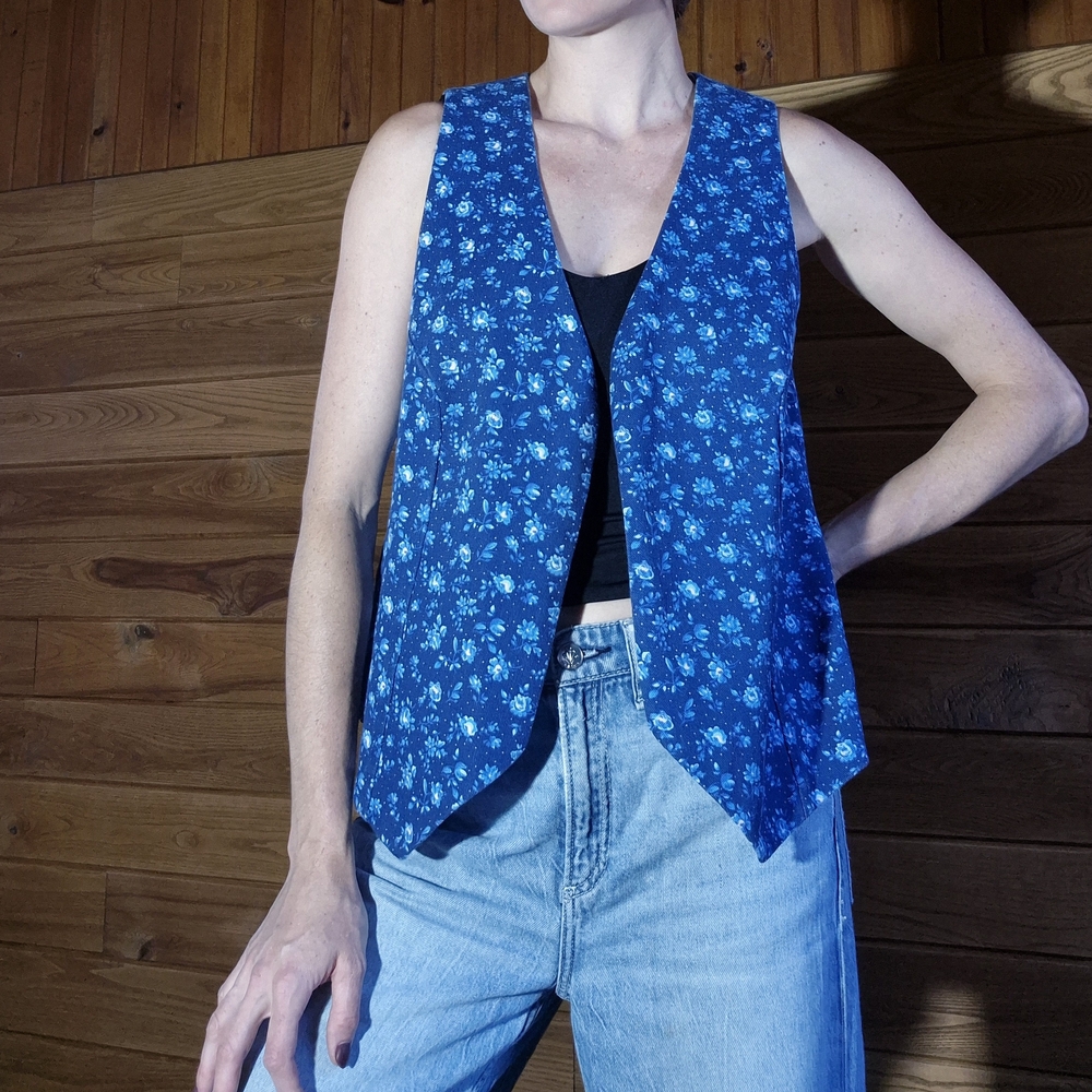 VINTAGE - Reversable Vest - Picture 5 of 14